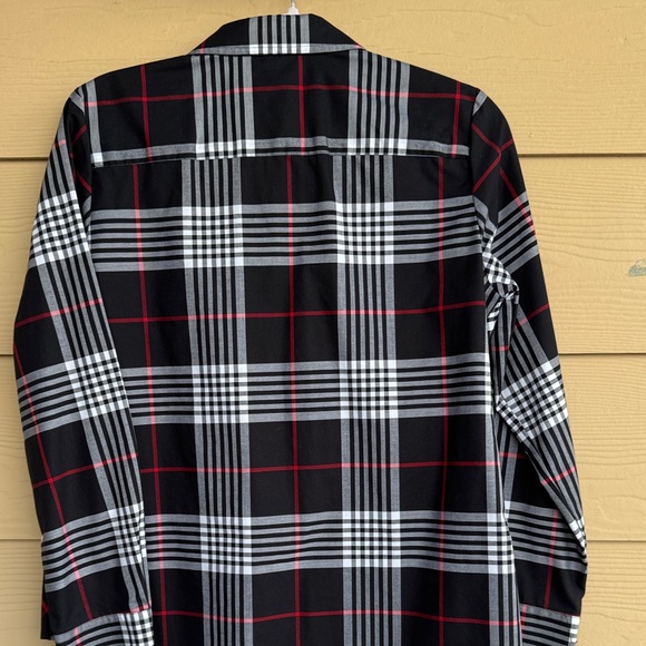 Chic Black and Red Plaid Women's Blouse - Picture 5 of 7
